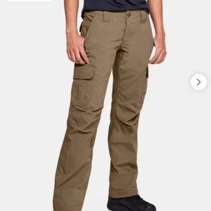 Women under armor tactical pants size 6